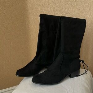 Charles By Charles David Black Lace Up Boots
